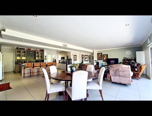 5 BEDROOM HOUSE FOR SALE IN LEEUWFONTEIN ESTATE